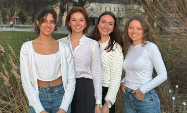2. Preis für Johanna Herbst, Olivia James, Johanna Winkels und Michaela Würzinger