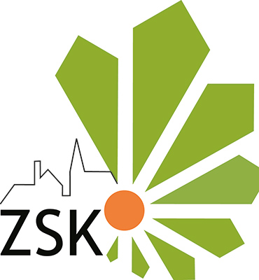 Logo des ZSK bestehend aus einem abstrakten grünen Kastanienblatt mit einer Gebäudefront und dem Schriftzug ZSK